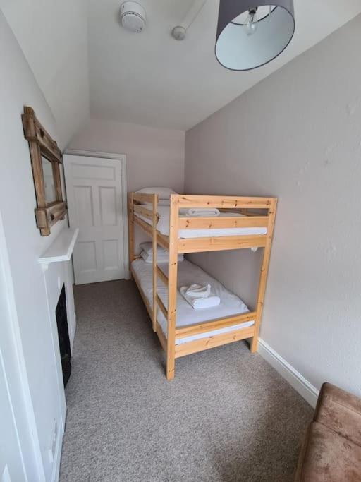 Pier View 2 Bedroom Cowes (Isle of Wight)